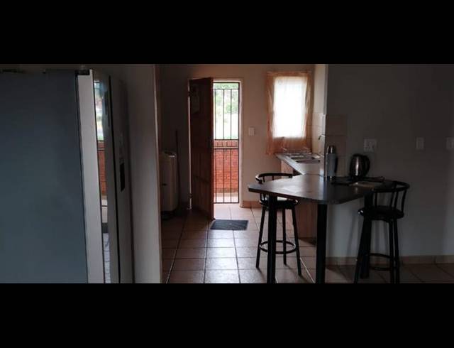 2 BEDROOM APARTMENT FOR SALE IN THE ORCHARDS
